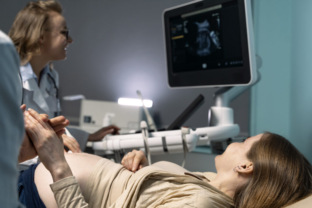 gynecologist-performing-ultrasound-consultation